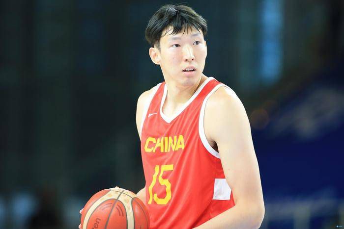 马岚脱口道：咋不让你爸那老东西开车送你，反正他闲着也是闲着。